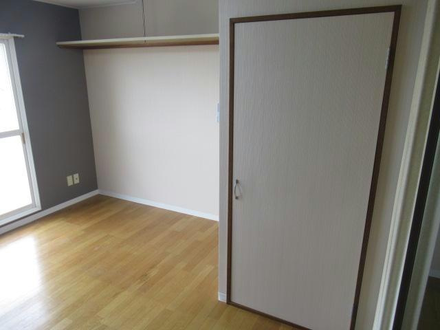 クローバーズマンションロードⅠの居間・リビング