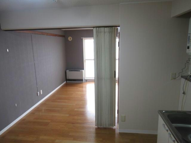 クローバーズマンションロードⅠの居間・リビング