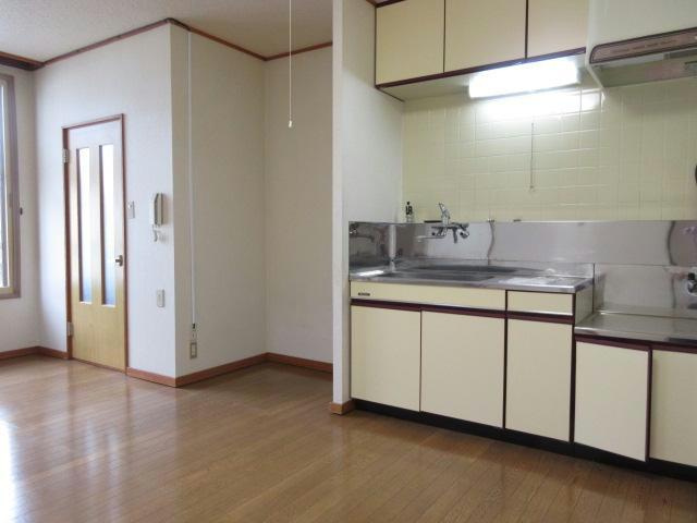 コーポしみずの居間・リビング