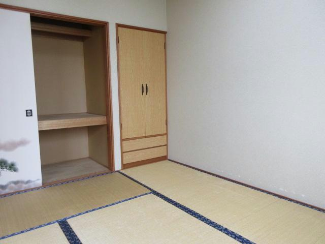 コーポしみずの居間・リビング