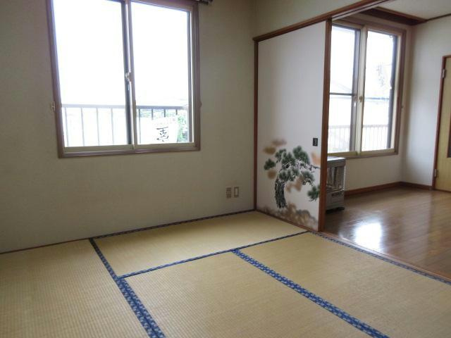 コーポしみずの居間・リビング