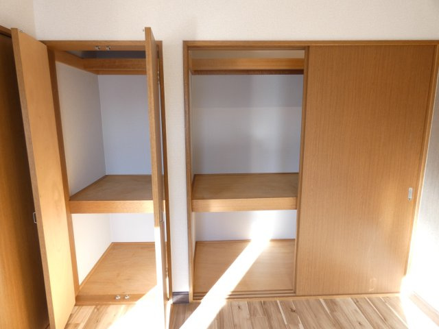 コーポ公園下町の収納