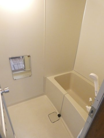 コーポ公園下町の浴室