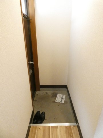 コーポ公園下町の玄関
