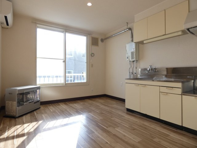 コーポ公園下町の居間・リビング