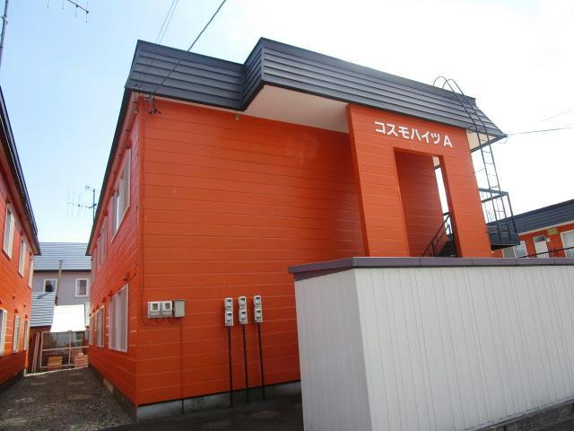 コスモハイツA棟の外観