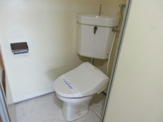 コーポラス魁Aのトイレ