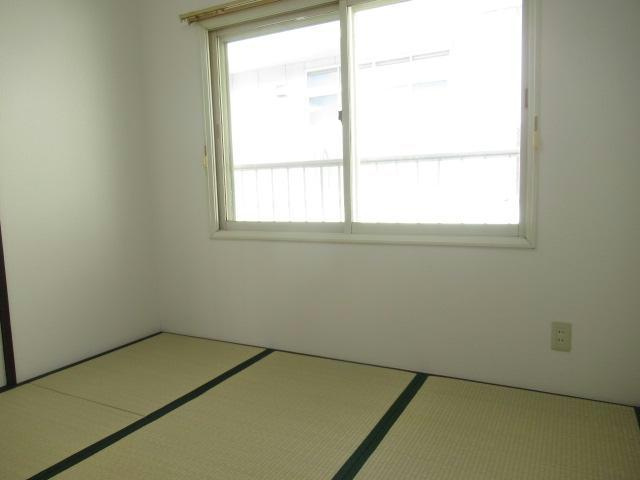 コーポ203の居間・リビング