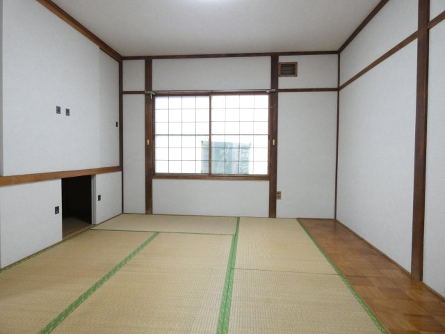 コーポ22条の和室