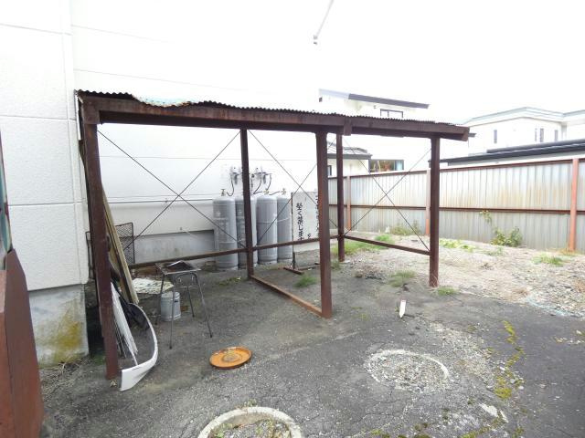 コーポ稲田の駐車場