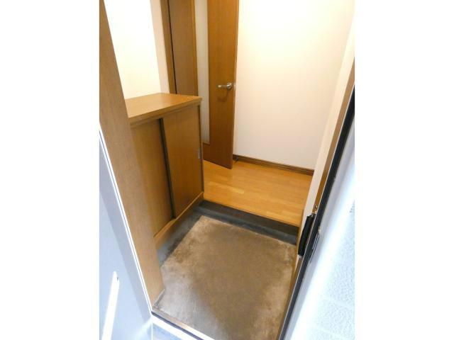 エルム185の玄関