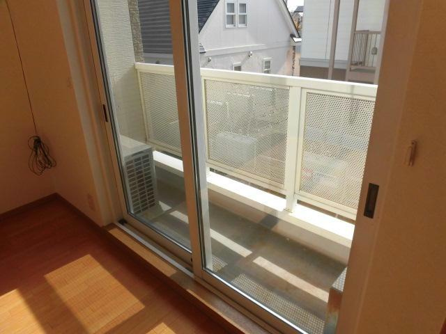 ロイウッドイーストのバルコニー