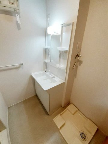 プリムールの洗面所