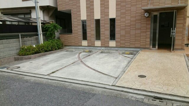 Ｐｏｌａｒ　ｓｔｏｎｅの駐車場