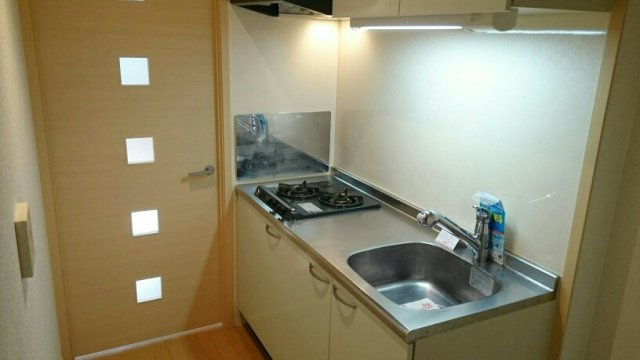 Ｐｏｌａｒ　ｓｔｏｎｅのキッチン