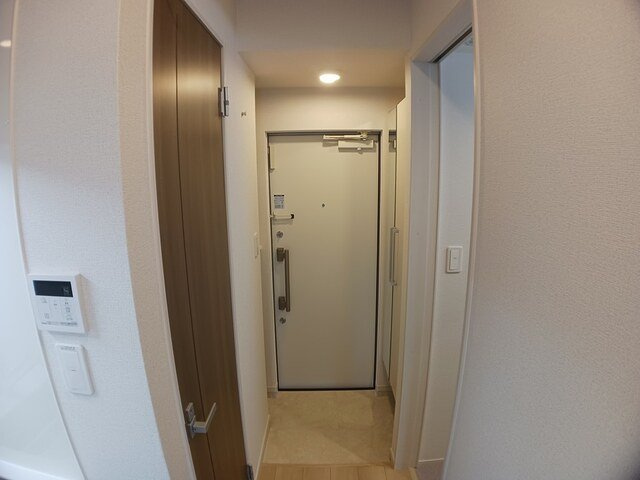 ヒカルサ堺市文珠橋通Ⅰの玄関