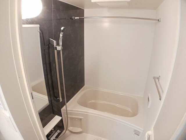 ヒカルサ堺市文珠橋通Ⅰの浴室