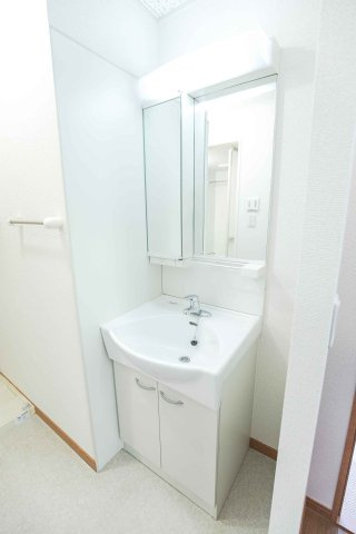 レオパレスやちよの内装