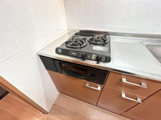 ベル・コート浜寺石津のキッチン|2口ガスコンロ