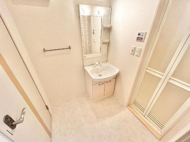 グレイシャスの洗面所|洗面