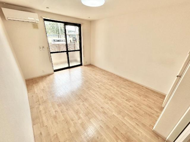 グレイシャスの内装|室内