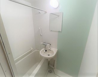 レオパレス北三国丘の浴室