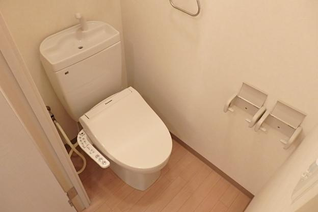 グレイシャスのトイレ|シャワー付トイレ