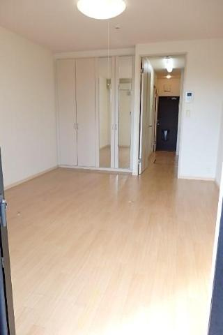 グレイシャスの内装|洋室