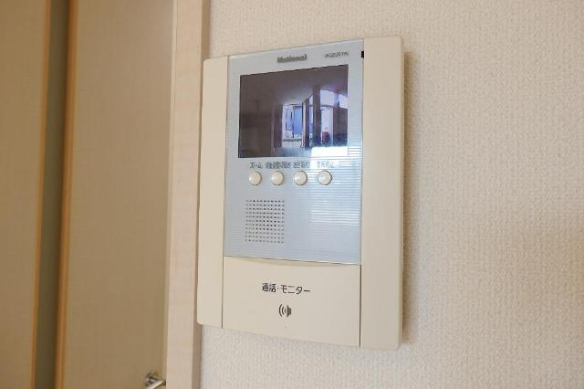 グレイシャスの内装|カメラ付インターホン