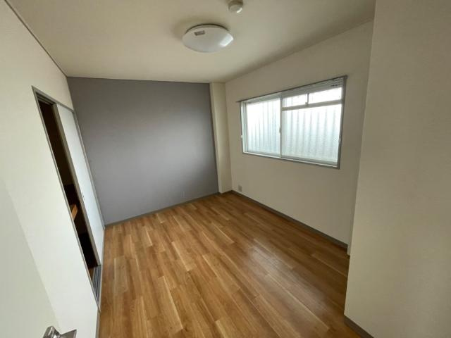 ラ・フォーレ松ノ下の内装|洋室