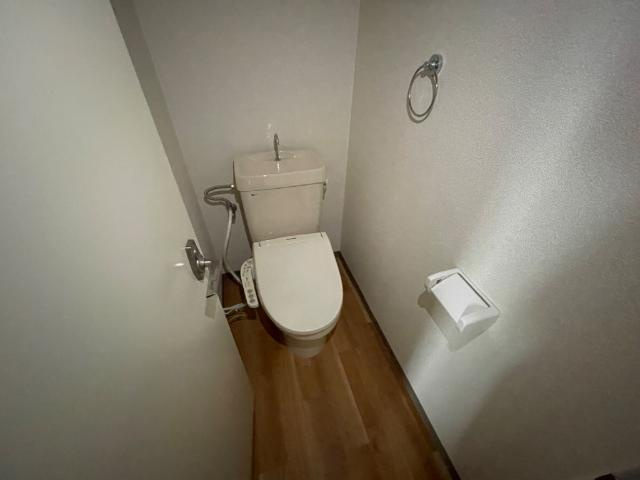 ラ・フォーレ松ノ下のトイレ|シャワー付トイレ