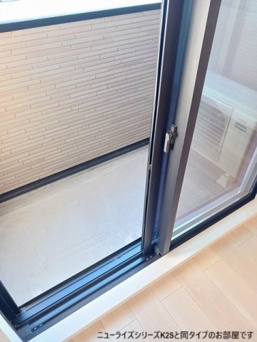 エヌ　プラスのバルコニー