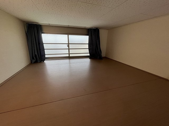 レオパレス中井町５のその他