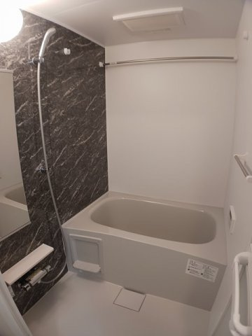 ディアコート　加守の浴室