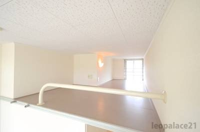 レオパレスプレノタートⅡのその他|ロフトの使い方は自由自在♪