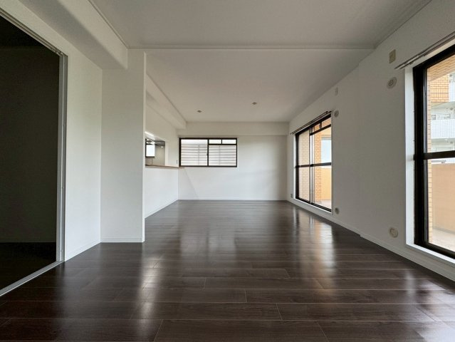 ロイヤルヒルズ待兼山の内装