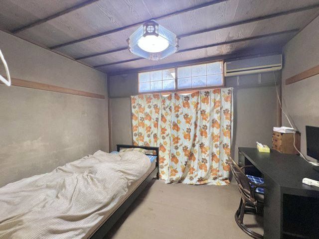 伊勢崎市新栄町　中古住宅の和室|6帖の和室◎