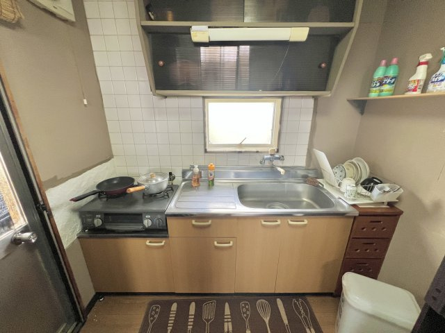 伊勢崎市新栄町　中古住宅のキッチン|作業スペースも広く快適にお料理ができるキッチン♪