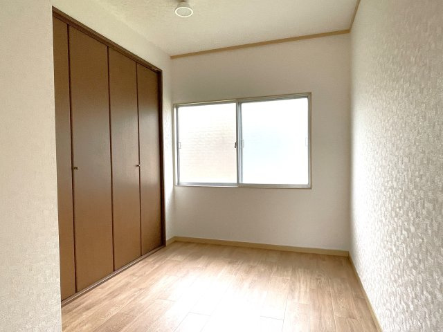 広々敷地の永田戸建の収納|1階収納スペース