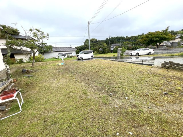 広々敷地の永田戸建の庭