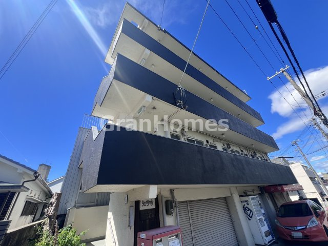 神戸市西区伊川谷町有瀬の賃貸マンションの外観