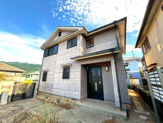 河南町さくら坂戸建