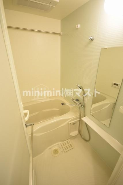 アンビエンテ四ツ橋の浴室