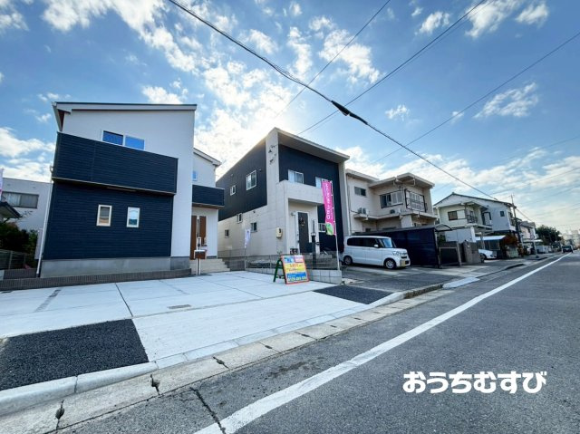 尾張旭市南新町中畑第1(全1棟)の駐車場