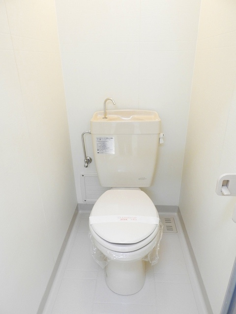 ニューコスモスのトイレ