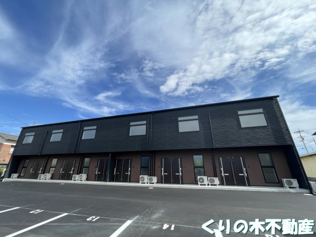 【外観】 | ヒッポ東門 | 落ち着いた雰囲気の外観です
