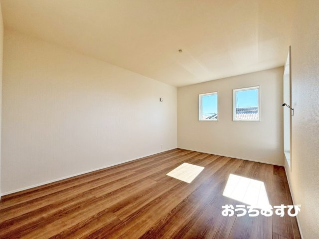 春日井市町屋町(全3棟)の洋室