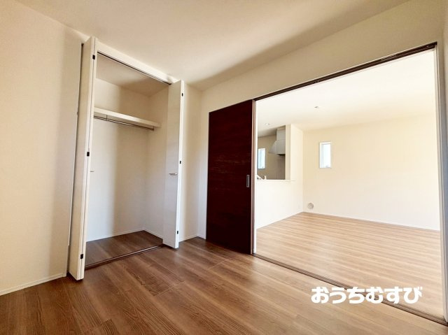 春日井市町屋町(全3棟)の洋室