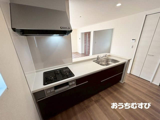 春日井市町屋町(全3棟)のキッチン