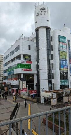 光明池アクトの外観